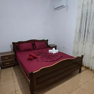 Ari , Borsh Albania